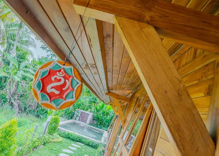 Prana Eco Wooden Villa *