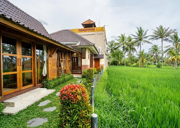 Prana Eco Wooden Villa *